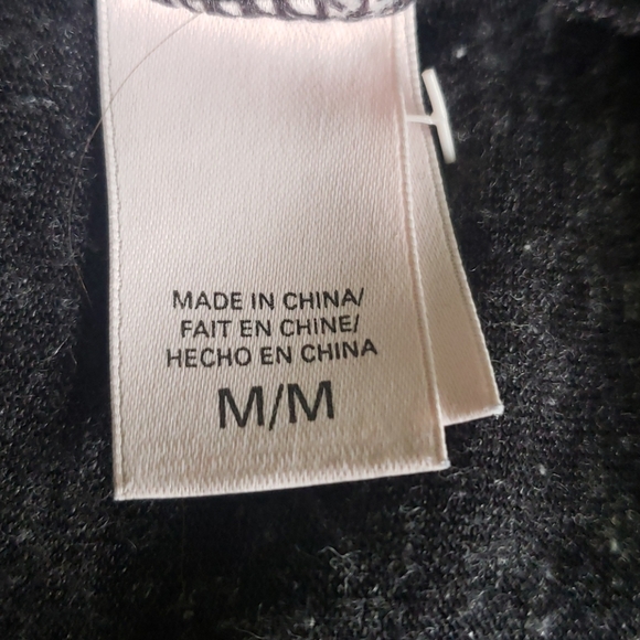 Victoria's Secret flax blend charcoal gray long sleeve button top Size Medium - Picture 6 of 8